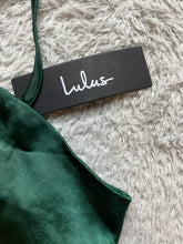Load image into Gallery viewer, Lulus Dress Womens Small Green Satin Ruffle Cocktail Short Bodycon Spandex NWT
