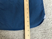 Load image into Gallery viewer, Van Heusen Shirt Adult Medium 15-15.5 Blue Classic Fit Wrinkle Free Mens NWT
