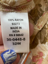 Load image into Gallery viewer, Roaman's Shirt Womens 32W Brown Pink AOP Flower Tunic Boho Hippie Lagenlook Plus
