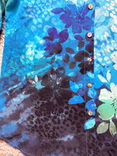 Load image into Gallery viewer, Soft Surroundings Shirt Womens Medium Blue AOP Floral Boho Silk Button Up Tunic
