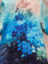 Load image into Gallery viewer, Soft Surroundings Shirt Womens Medium Blue AOP Floral Boho Silk Button Up Tunic
