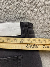 Load image into Gallery viewer, Hydraulic Jeans Womens 10 (31x25) Nolita Curvy Cuff Sim Straight Leg Buttons
