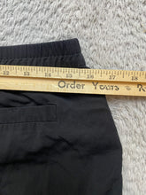Load image into Gallery viewer, Marine Layer Pants Womens 32x22 Black Spandex Stretch Pull On Capri Cropped

