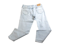 Load image into Gallery viewer, Vintage Lee Jeans Adult 36x30 Blue Light Wash Riders 5 Pocket Denim 90s Mens
