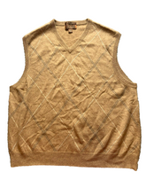 Load image into Gallery viewer, Tasso Elba Vest Adult Extra Large Tan Argyle Diamond 100% Cashmere Sweater Mens
