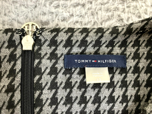 Load image into Gallery viewer, Tommy Hilfiger Dress Women 12 Medium Black Houndstooth Flower Tank Sheath Casual
