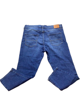 Load image into Gallery viewer, Lucky Brand Jeans Adult 40x30 Blue Denim Straight Leg Zip Fly Whiskered Mens

