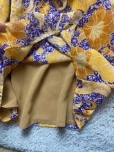 Load image into Gallery viewer, Cupcakes and Cashmere Shirt Womens Medium AOP Floral Boho Halter Tank Flowy
