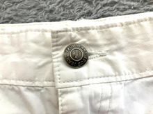 Load image into Gallery viewer, IZOD Shorts Womens 14 (34 Waist) Cargo Pockets Bermuda Embroidered Logo Ladies
