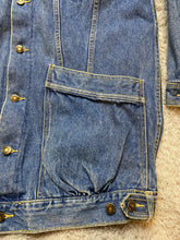 Load image into Gallery viewer, Vintage Filippo Totti Jacket Adult Medium Blue Denim Button Up Trucker Jean Mens
