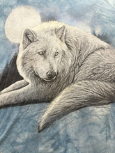 Load image into Gallery viewer, The Mountain Shirt Adult Extra Large Blue Guardian Of The North Lisa Parker Mens
