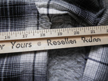 Load image into Gallery viewer, Amplify Shirt Womens Large Button Up Long Sleeve Collared Casual Plaid Ladies
