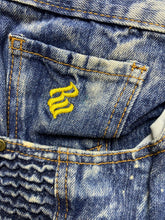 Load image into Gallery viewer, Rocawear Jeans Adult 48x34 Blue Denim Classic Fit Wide Leg Skater Whiskered Mens
