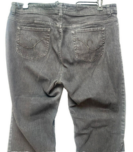 Load image into Gallery viewer, Chicos Jeans Womens 39x29 Black Denim Zip Fly Straight Leg 2.5 Short Platinum
