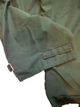 Load image into Gallery viewer, Wildland Fire Pants Womens 3XL 28 Green Nomex III Flame Resistant Trousers Lady
