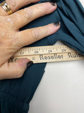 Load image into Gallery viewer, Torrid Dress Womens 1 Forest Green Collared Rayon Spandex Pockets Flared Plus
