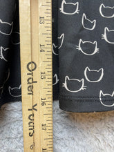 Load image into Gallery viewer, Hot Topic Skirt Womens Small (27x216) Black Cat AOP Halloween Gothcore Spandex
