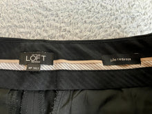 Load image into Gallery viewer, Ann Taylor Pants Women 4P (30x29) Julie Trouser Straight Leg Dress Career Petite
