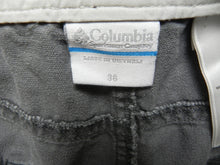 Load image into Gallery viewer, Columbia Shorts Adult 36 Flat Front Utility Workwear Hiking Outdoor Mens
