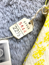 Load image into Gallery viewer, VTG Steven Wayne Shirt Womens Extra Large Yellow AOP Floral Fortrel Knits NOS
