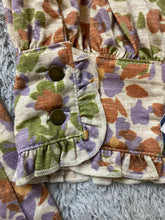 Load image into Gallery viewer, Democracy Shirt Womens Extra Large Tan Lavender AOP Floral Ruffle Trim Boho NWT
