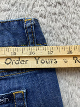 Load image into Gallery viewer, Calvin Klein Jeans 30/10 (34x20) Blue Denim Cropped Capri Cuffed Whiskered Lady
