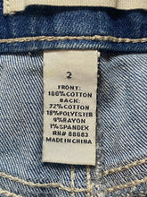 Load image into Gallery viewer, Refuge Shorts Womens 2 (28x2) Blue Denim Button Fly Rayon Spandex Distressed
