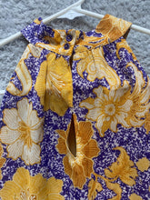 Load image into Gallery viewer, Cupcakes and Cashmere Shirt Womens Medium AOP Floral Boho Halter Tank Flowy
