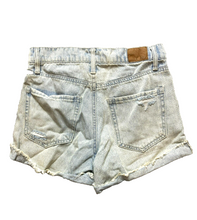 Load image into Gallery viewer, Aero Shorts Womens 0 (27x3) Blue Denim Whiskered Distressed Mom Cuffed Jean
