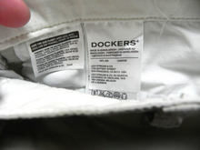 Load image into Gallery viewer, Docker Shorts Adult 40 (39” Waist) Flat Front Cargo Pockets Utility Outdoor Mens
