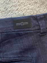 Load image into Gallery viewer, Liverpool Shorts Womens 24W (27x5.5) Midnight Blue Denim The Trouser Cuffed Plus
