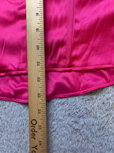 Load image into Gallery viewer, Torrid Shirt Womens 2 2X Fuchsia Corset Cropped Back Zip Nylon Spandex Plus
