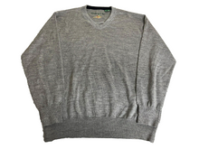 Load image into Gallery viewer, Orvis Sweater Adult Large Gray V-Neck Merino Wool Outerwear Pullover Cozy Mens
