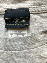 Load image into Gallery viewer, VTG Batman Begins Shirt Youth Large Gray Batmobile Superhero Movie Promo Boys
