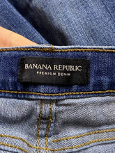 Load image into Gallery viewer, Banana Republic Jeans Womens Small (25X30)Blue Denim Straight Workwear Ladies
