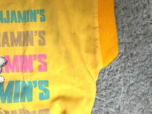 Load image into Gallery viewer, VTG White Benjamin's Shirt Womens 2XL XXL Yellow AOP Cassie Dog Pullover 80s
