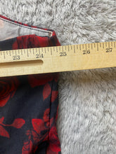 Load image into Gallery viewer, Torrid Shirt Women 6 6X Black Red AOP Flower Sweetheart Lace Up Boho Peplum Plus
