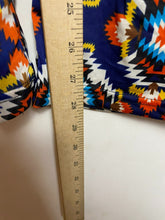 Load image into Gallery viewer, Golden Black Pants Womens 1X (32x28) Geometric AOP Festive Boho Spandex Plus NWT
