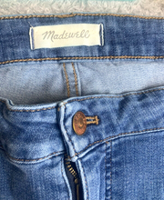 Load image into Gallery viewer, Madewell Jeans Womens 37x27 Blue Mid Rise Skinny Whiskered Tapered Denim Ladies
