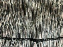 Load image into Gallery viewer, Everlast Leggings Womens 2XL (32x20.5) Black Peach Cropped Capri Sport Active
