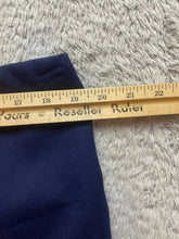 Load image into Gallery viewer, Vintage Pendleton Skirt Womens 16W (39x27) Navy Pencil A-line Wool USA Plus Lady
