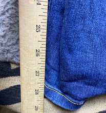 Load image into Gallery viewer, Torrid Jeans Womens 26R Bombshell Skinny Distressed Rayon Spandex Stretch Lady
