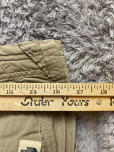 Load image into Gallery viewer, The North Face Pants Women 6 (32x31) Khaki Straight Leg Outdoor Drawstring Nylon
