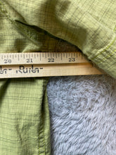 Load image into Gallery viewer, Mountain Hardwear Shirt Adult Medium Outdoors Hiking Camp Pocket Button Up Mens
