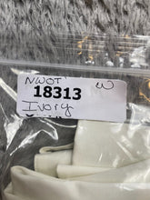 Load image into Gallery viewer, Lauren Ralph Lauren Pants 12 (36x30.5) Ivory Flared Stretch Flat Front NWOT
