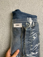 Load image into Gallery viewer, Phat Farm Jeans Adult 40x33 Blue Straight Leg Hip Hop Skater Baggy Denim Mens
