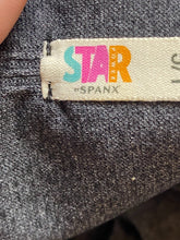Load image into Gallery viewer, Star Power By Spanx Leggings Womens Large (25x25) Gray Nylon Spandex Stretch
