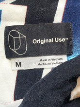 Load image into Gallery viewer, Original Use Shirt Adult Medium Patriotic Button Up AOP Polaroid Beach Mens
