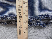 Load image into Gallery viewer, Cupcakes &amp; Cashmere Jacket Womens Extra Large Raw Hem Button Up Collared Ladies
