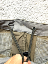 Load image into Gallery viewer, The North Face Pants Womens 2 (30x29.5) Khaki Convertible Hiking Outdoor Cargo
